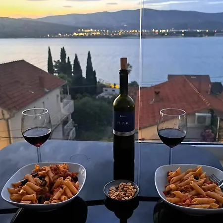 Apartments Filipo Trogir Zewnętrze zdjęcie